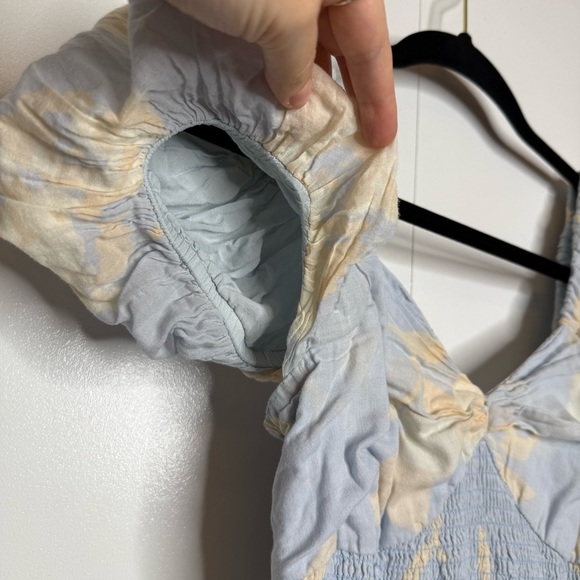 Free People textured floral puff sleeve maxi dress in sky blue XS - Picture 6 of 16